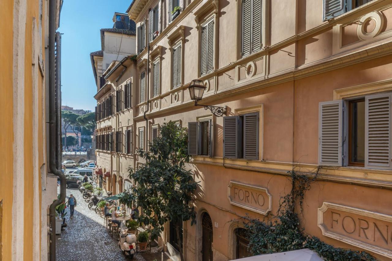 Lovely Spacious Apartment Near The Colosseum Rzym Zewnętrze zdjęcie