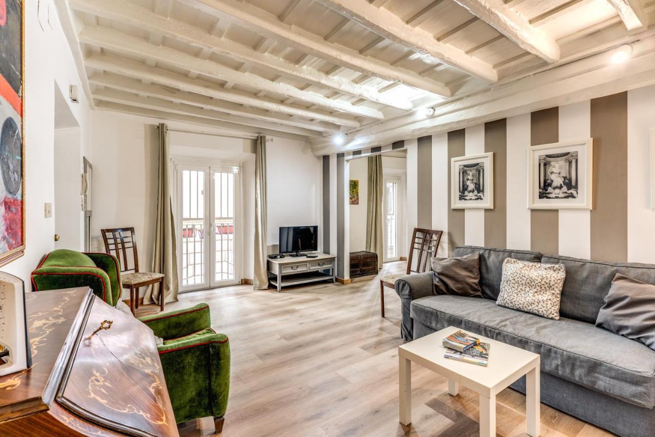 Lovely Spacious Apartment Near The Colosseum Rzym Zewnętrze zdjęcie