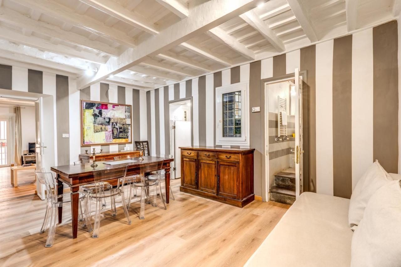 Lovely Spacious Apartment Near The Colosseum Rzym Zewnętrze zdjęcie